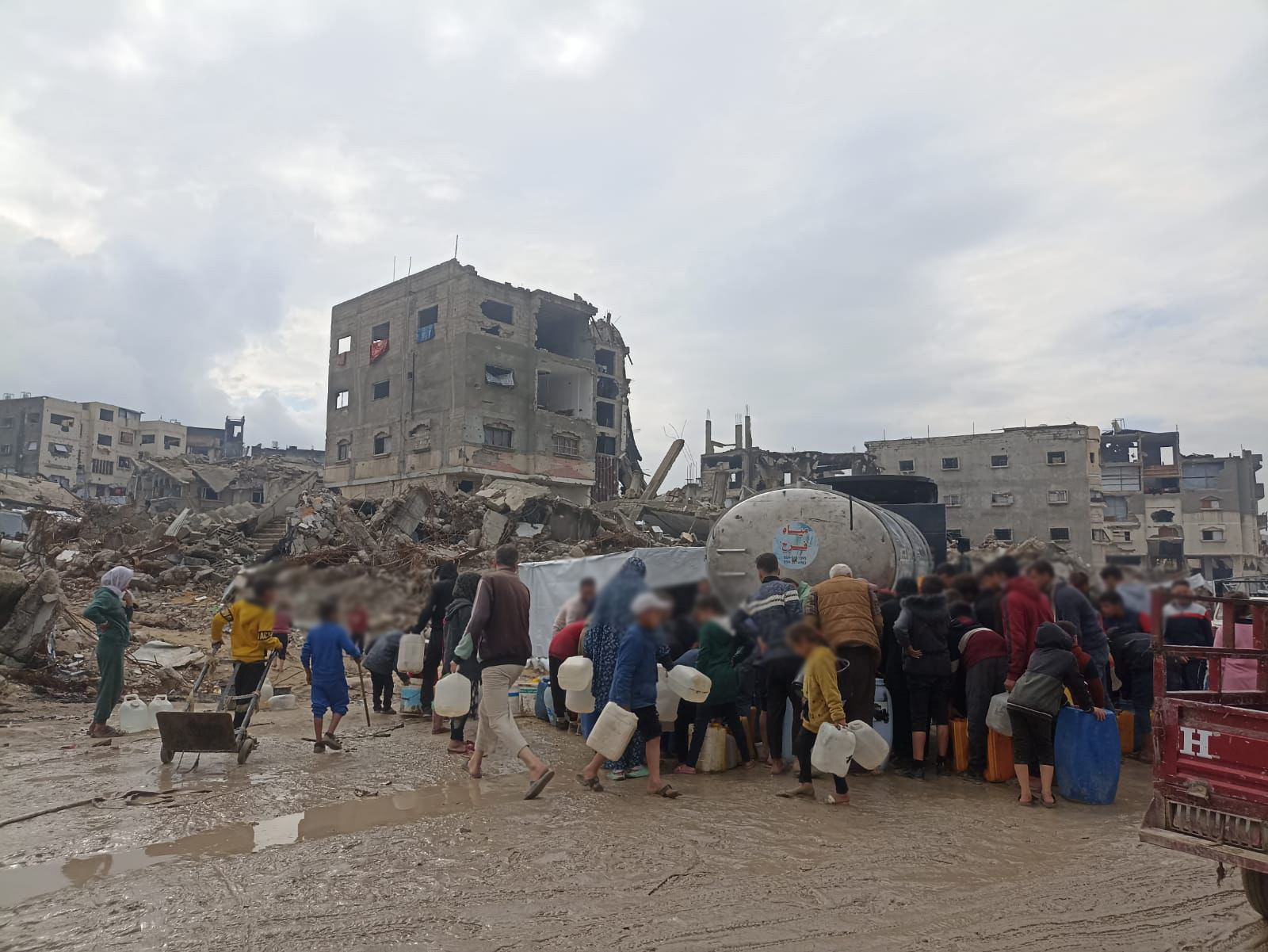 2025/01/20Gaza: food, water and medicine priorities for children once hostilities paused in gaza