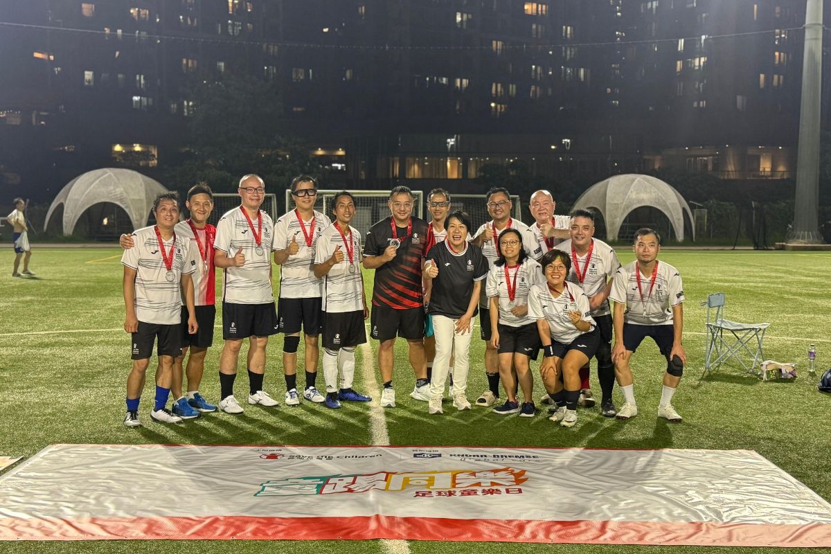 parentfootballteam_3-2
